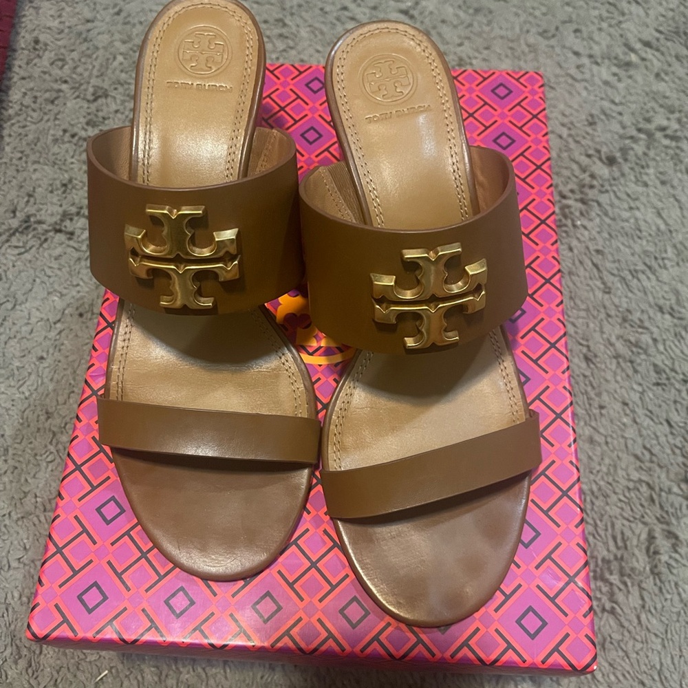 Tory Burch Everly Slide Sandals with Gold Logo